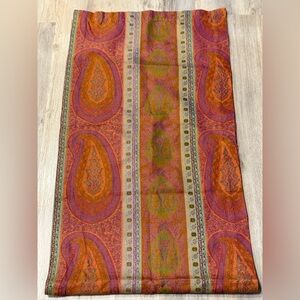 Anichini Italy Vibrant Paisley Cotton Table Runner 67 x 19